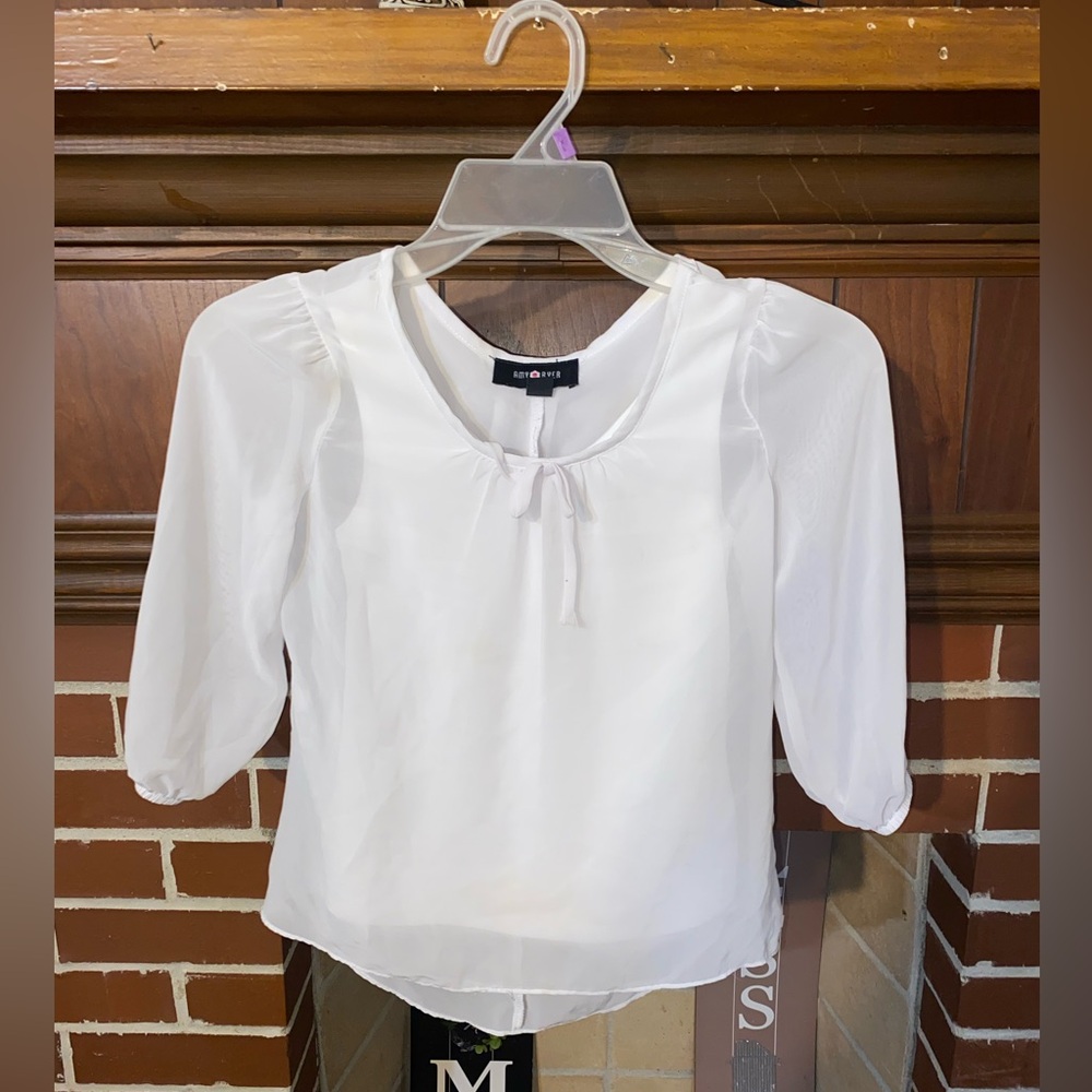 A. Byer White 3/4 Sleeve Tie Front Blouse